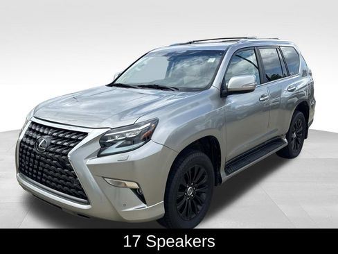 Used 2023 Lexus GX 460 Luxury w/ Accessory Package AWD/4WD image 3