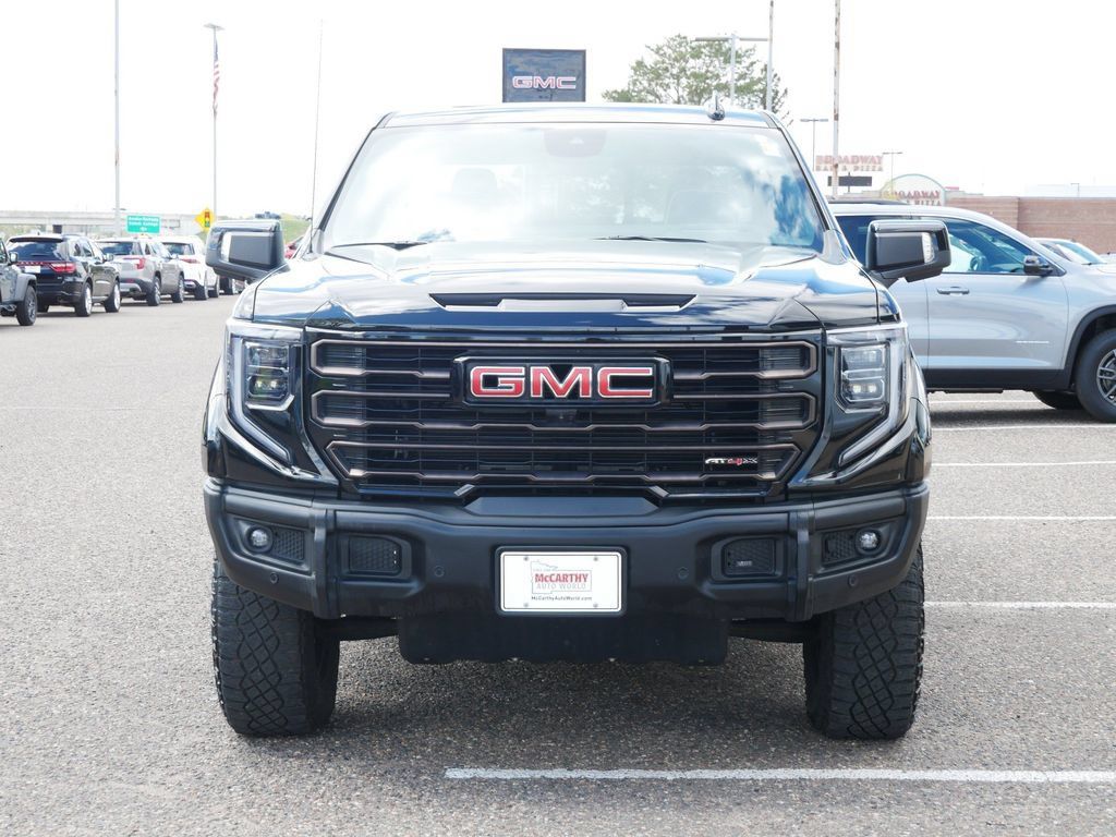 Used 2024 GMC Sierra 1500 AT4X AWD/4WD image 4