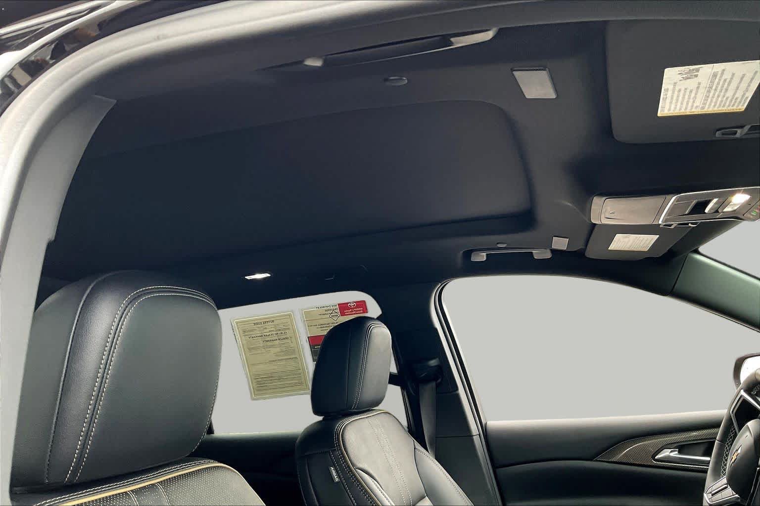 Used 2025 Chevrolet Traverse High Country w/ LPO, Floor Liner Package FWD image 38