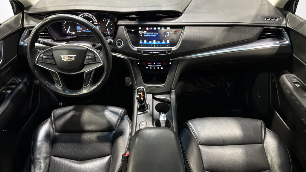 Used 2018 Cadillac XT5 Luxury w/ Driver Awareness Package AWD/4WD image 20