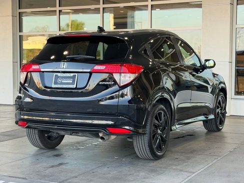 Used 2021 Honda HR-V Sport image 14