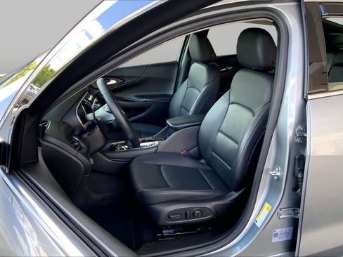 Used 2023 Chevrolet Malibu LT w/ Driver Confidence Package FWD image 8