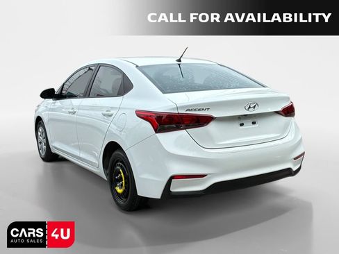 Used 2022 Hyundai Accent SE FWD image 5