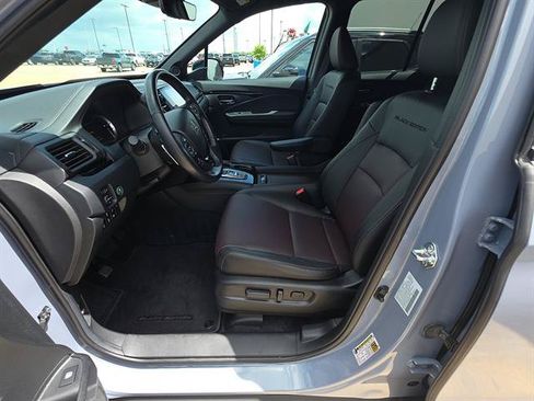 Used 2022 Honda Ridgeline Black Edition image 11