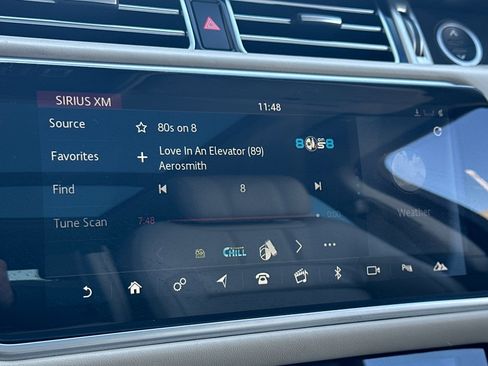 Used 2019 Land Rover Range Rover HSE image 25