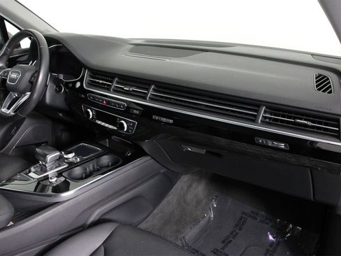 Used 2017 Audi Q7 3.0T Premium Plus image 25
