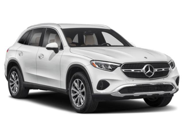 Used 2023 Mercedes-Benz GLC 300 w/ Exclusive Trim Package image 6