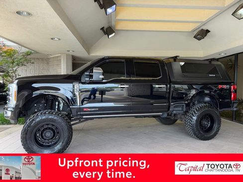 Used 2025 Ford F350 Platinum w/ Platinum Plus Package AWD/4WD image 1
