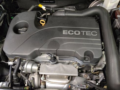 Used 2020 GMC Terrain SLE FWD image 30