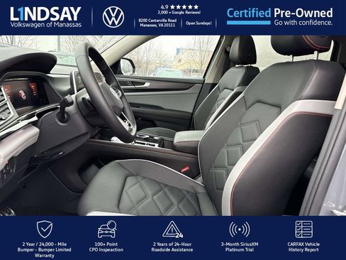 Used 2025 Volkswagen Atlas Peak Edition SE image 10