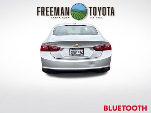 Used 2016 Chevrolet Malibu Hybrid FWD image 6