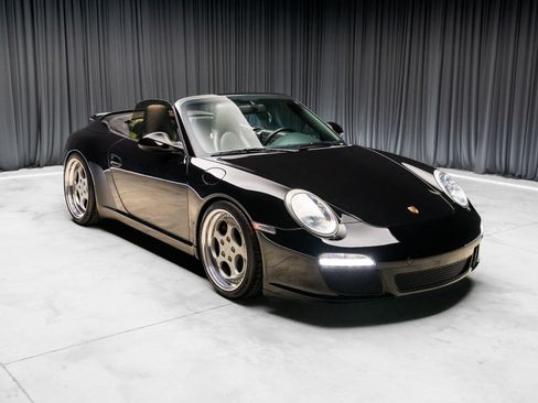 Used 2009 Porsche 911 Carrera RWD image 20
