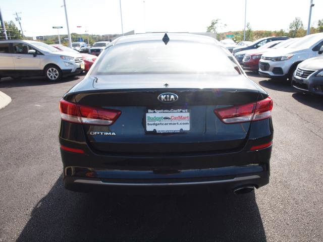 Used 2019 Kia Optima LX w/ LX 17" Wheel Package FWD image 2