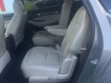 Used 2019 Buick Enclave Essence image 4