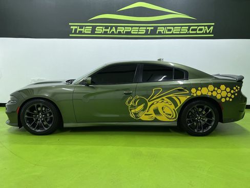 Used 2022 Dodge Charger Scat Pack RWD image 6