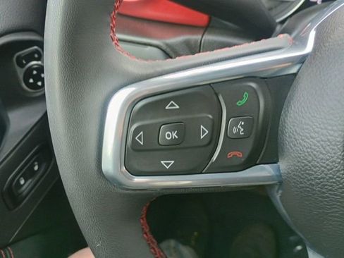 Used 2023 Jeep Gladiator Rubicon w/ Dual Top Group AWD/4WD image 28