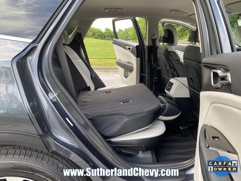 Used 2023 Kia Sportage EX image 37