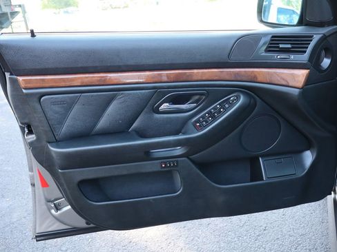 Used 2002 BMW 540i 540i image 23
