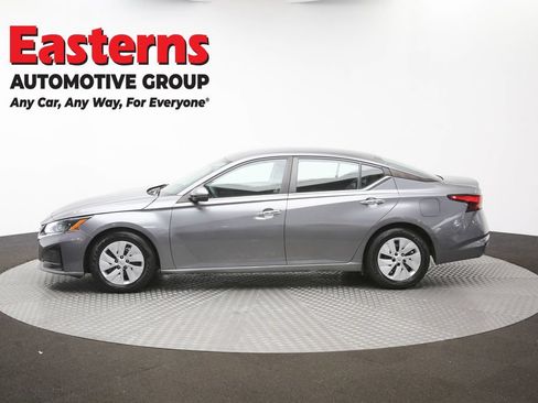 Used 2023 Nissan Altima 2.5 S FWD image 53