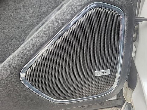 Used 2017 Chevrolet Suburban Premier image 31