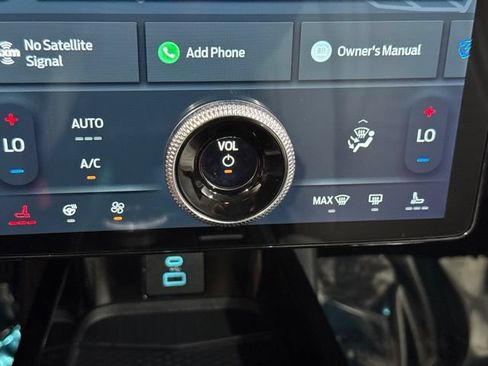 Used 2023 Ford Mustang Mach-E Premium AWD/4WD image 22