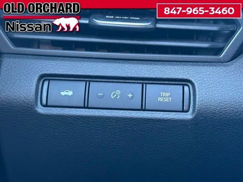 Used 2024 Nissan Altima 2.5 SR w/ SR Premium Package image 22