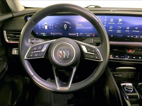 Used 2025 Buick Envision Preferred image 5