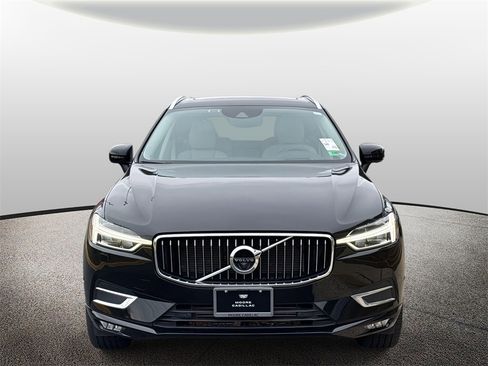 Used 2020 Volvo XC60 T6 Inscription w/ Protection Package Premier image 8