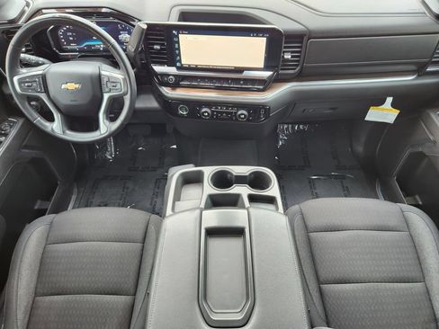 Certified 2024 Chevrolet Silverado 1500 LT RWD image 25