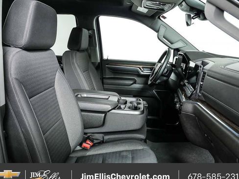 Certified 2025 Chevrolet Silverado 1500 LT AWD/4WD image 21