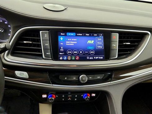 Used 2021 Buick Enclave Essence w/ Sound and Sites Package image 18