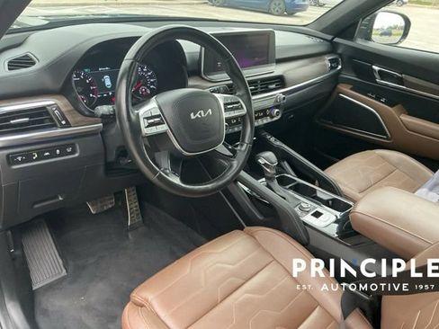 Used 2022 Kia Telluride SX w/ SX Prestige Package AWD/4WD image 24