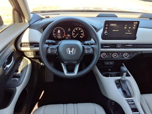 New 2026 Honda HR-V EX-L image 13