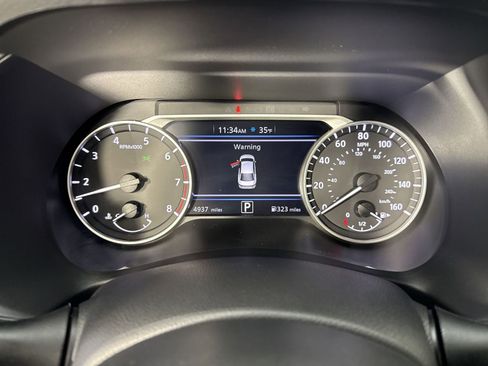 Certified 2025 Nissan Sentra SV image 18