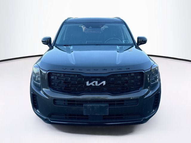 Certified 2022 Kia Telluride EX w/ EX Premium Package AWD/4WD image 2
