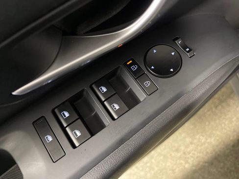Certified 2025 Hyundai Tucson SEL FWD image 18