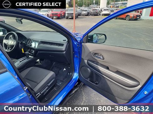 Used 2020 Honda HR-V Sport image 27