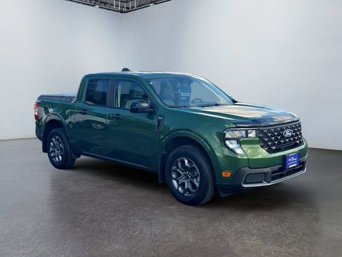 Certified 2025 Ford Maverick XLT w/ XLT Luxury Package FWD image 7