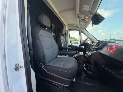 Used 2022 RAM ProMaster 2500 FWD image 22