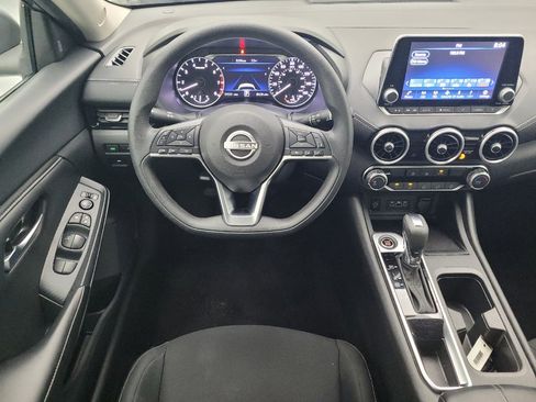 Used 2024 Nissan Sentra SV FWD image 22