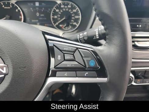 Certified 2024 Nissan Altima 2.5 SV w/ SV Premium Package AWD/4WD image 37