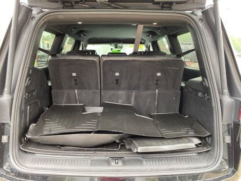 Used 2022 Jeep Wagoneer Series II AWD/4WD image 6