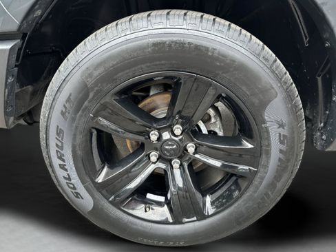 Used 2024 RAM 1500 Warlock RWD image 26