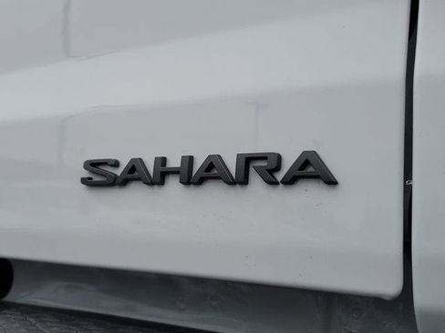 New 2026 Jeep Gladiator Sport image 9