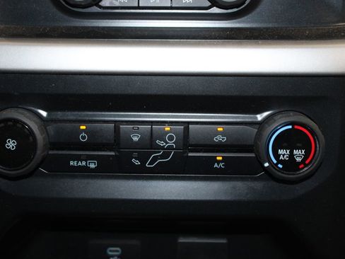 Used 2022 Ford F150 XLT AWD/4WD image 28