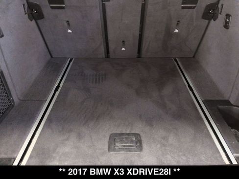 Used 2017 BMW X3 xDrive28i AWD/4WD image 4