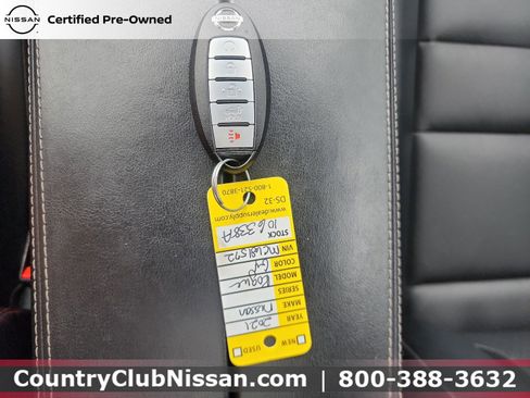 Certified 2021 Nissan Rogue SV w/ Premium Package AWD/4WD image 35