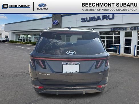 Used 2023 Hyundai Tucson Limited AWD/4WD image 4