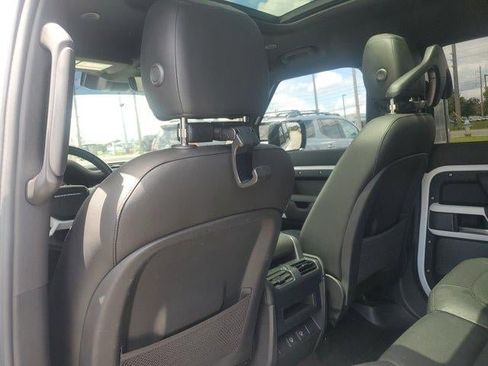 Used 2024 Land Rover Defender 110 S AWD/4WD image 15