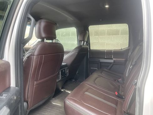 Used 2017 Ford F250 Platinum AWD/4WD image 11